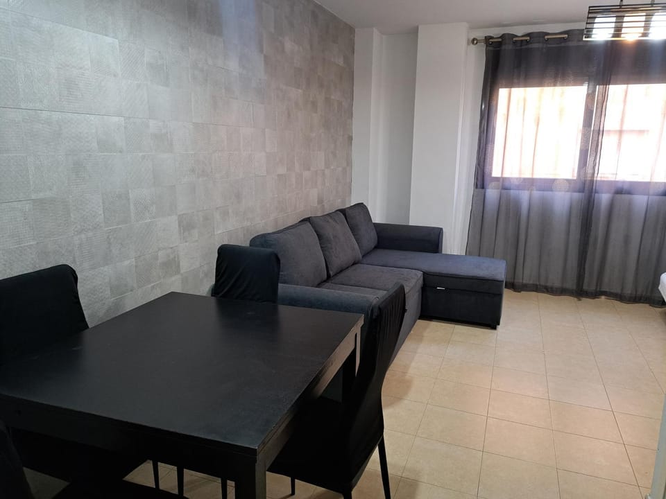 Apartamento Eursu Playa Apartment in Malaga