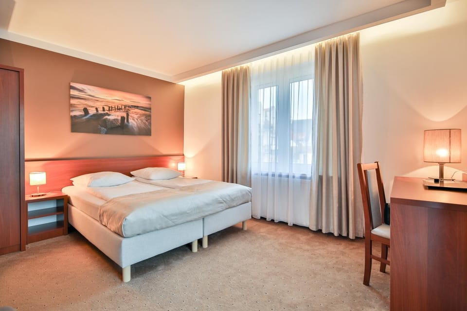 Bed, Photo of the whole room