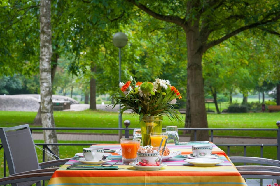 Balcony/Terrace, Continental breakfast