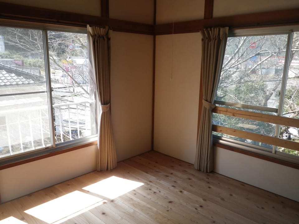 View (from property/room), Photo of the whole room
