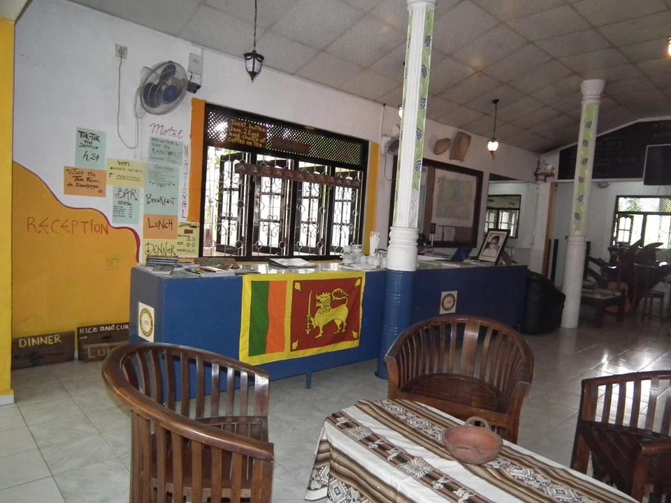 Library, Lobby or reception, Lounge or bar