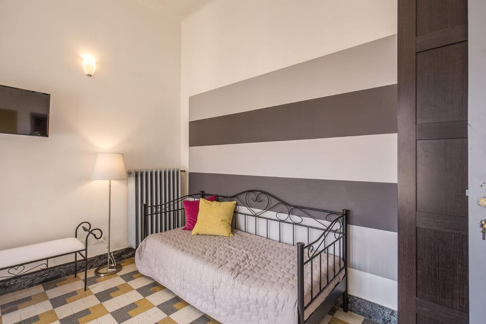 AwesHomeItaly - Bay Windows Apartment Apartment in La Spezia