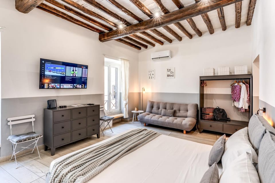 TV and multimedia, Bedroom, wardrobe