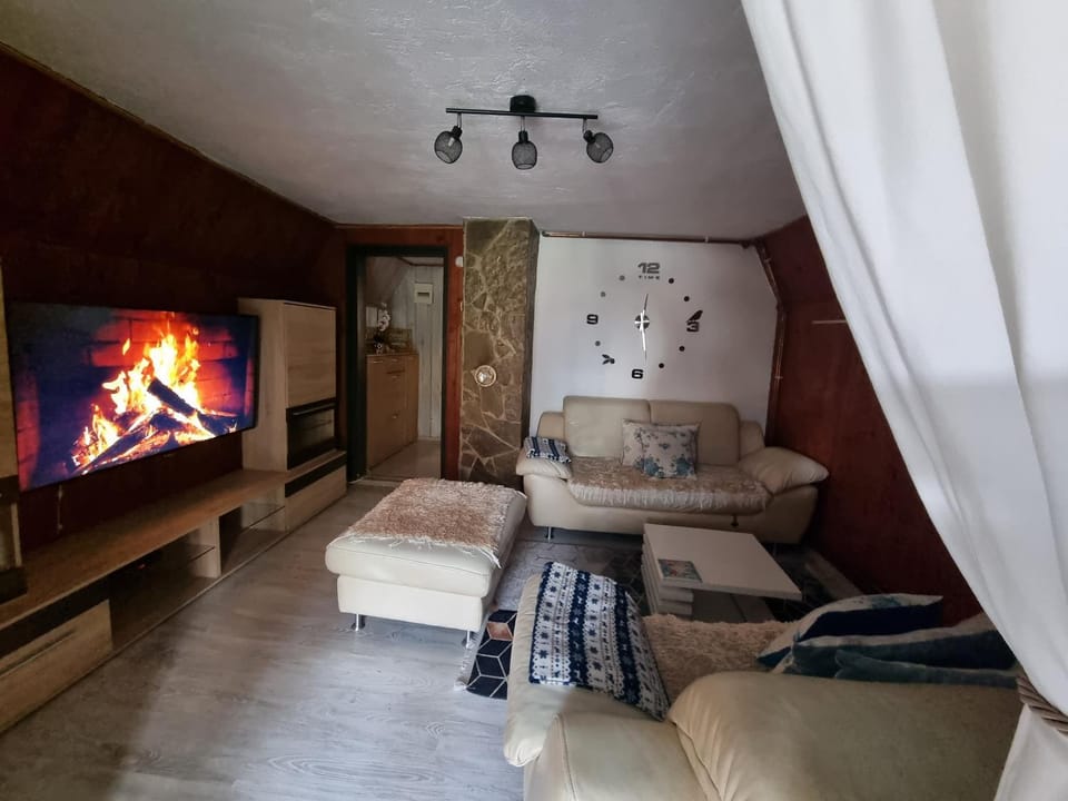 Enjoy the Silence Holiday Home House in Federation of Bosnia and Herzegovina