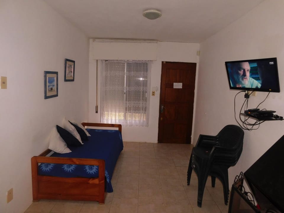 TV and multimedia, Photo of the whole room