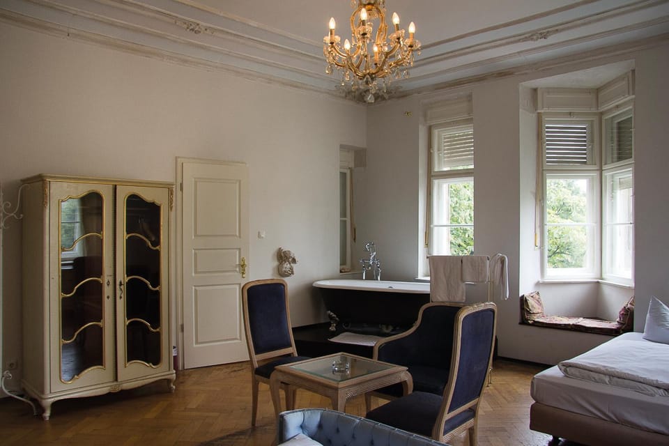 Other, Photo of the whole room, Decorative detail