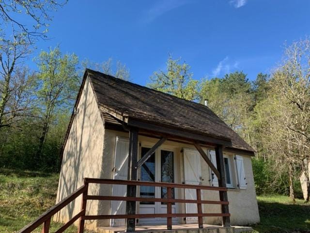 La Colline aux Chalets, Jaccuzi, Sauna House in Occitanie