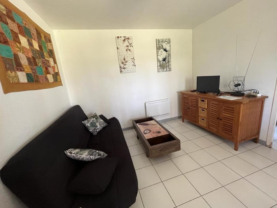 La Colline aux Chalets, Jaccuzi, Sauna House in Occitanie