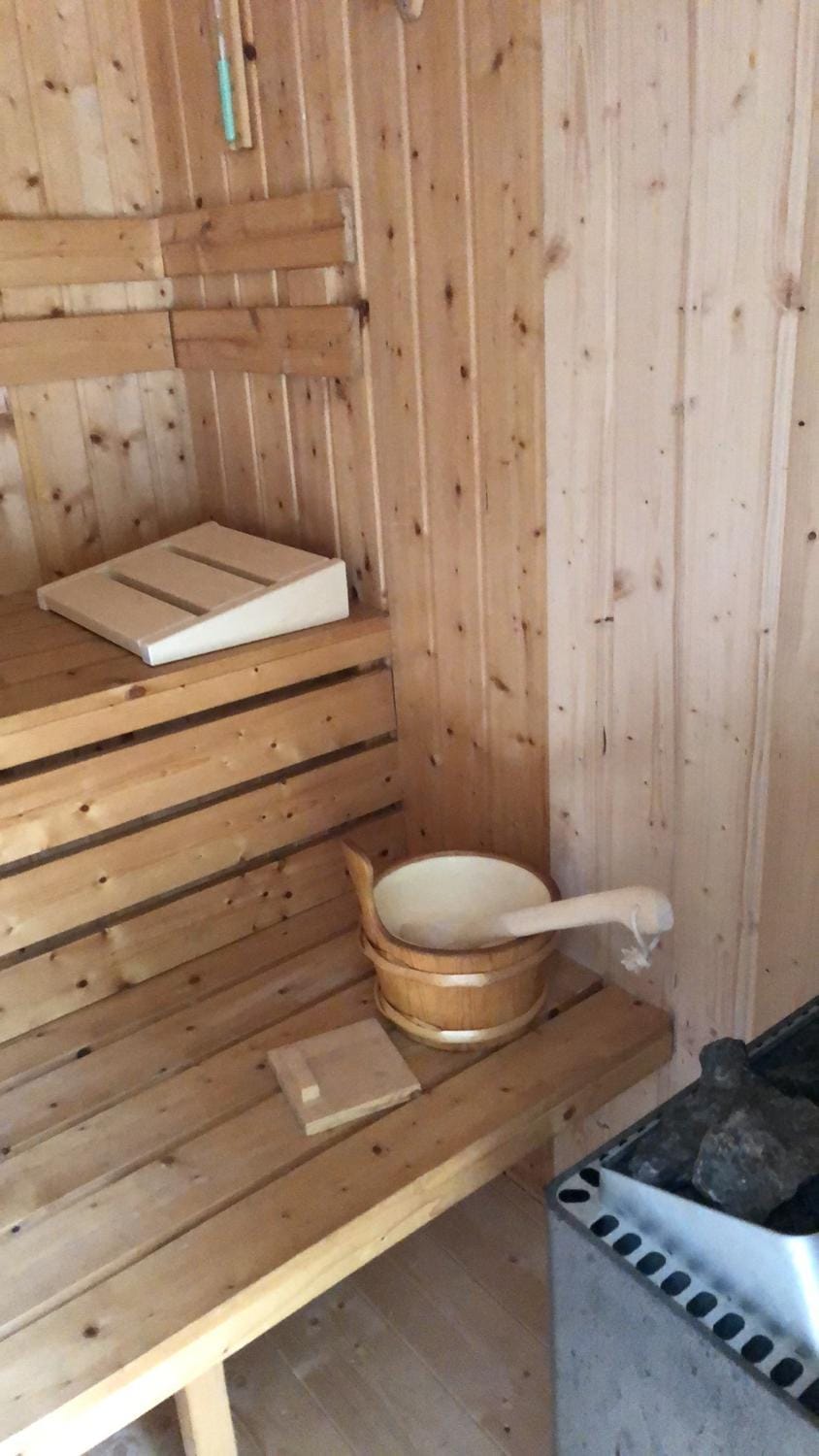 Activities, Sauna, Spa and wellness centre/facilities
