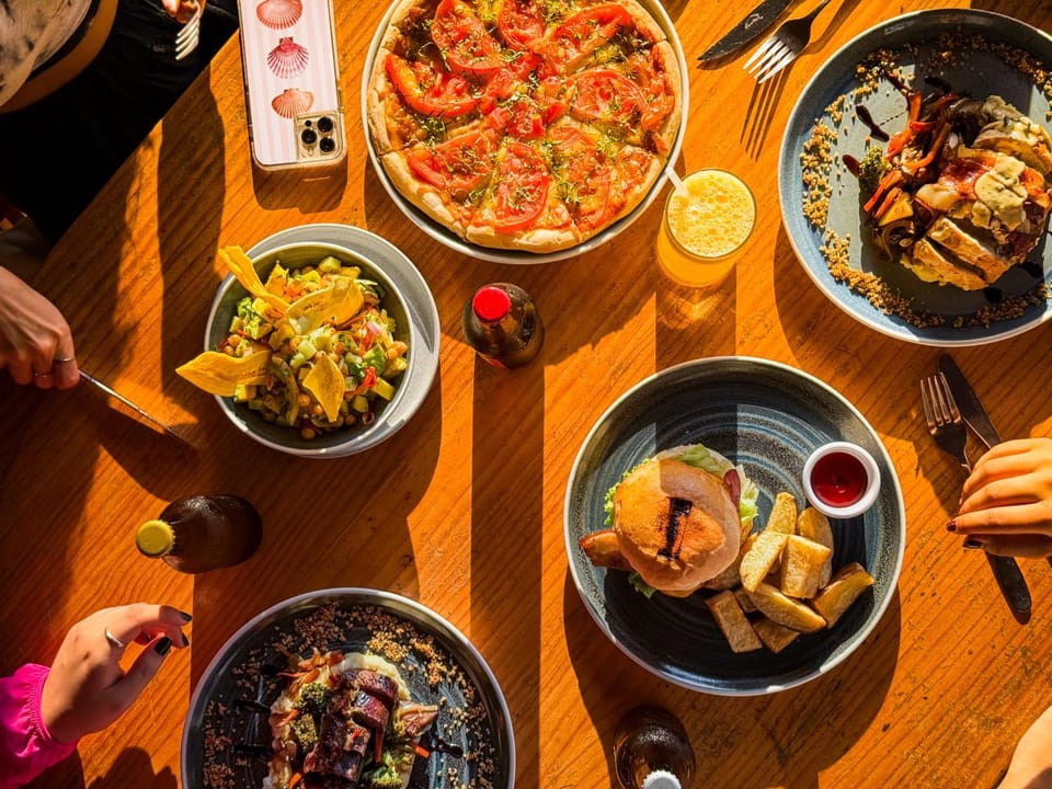 Food and drinks, Food, Lunch, Dinner, Drinks