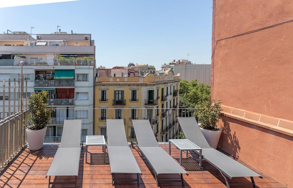Property building, Patio, Day, View (from property/room), Balcony/Terrace, City view