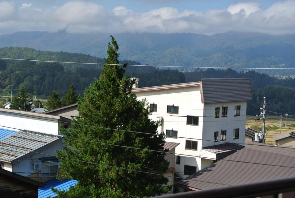 Property building, Day