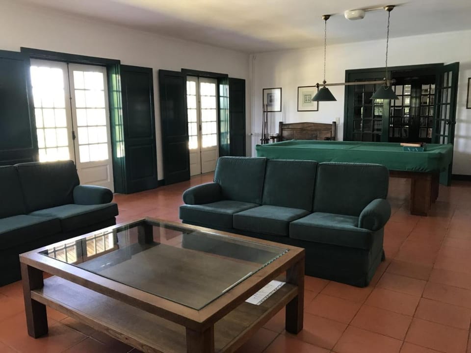 Communal lounge/ TV room, Billiard, Area and facilities, Entertainment