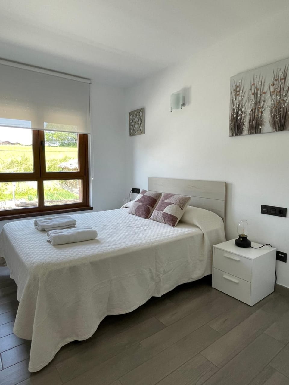 Bedroom, furniture
