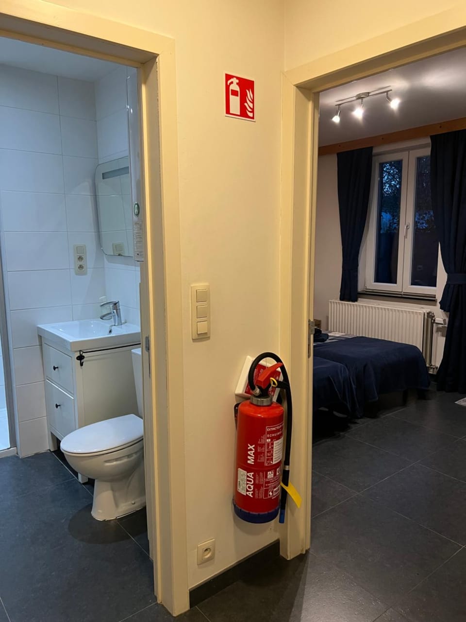 Toilet, Bed, Bathroom, Photo of the whole room, Bedroom