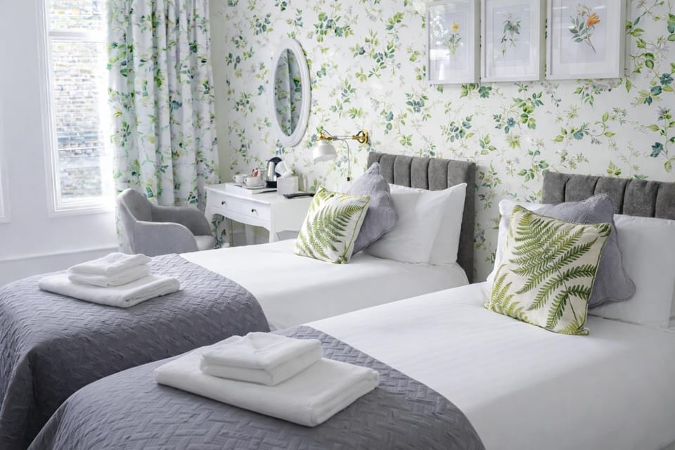 Bed, Coffee/tea facilities, Bedroom, towels
