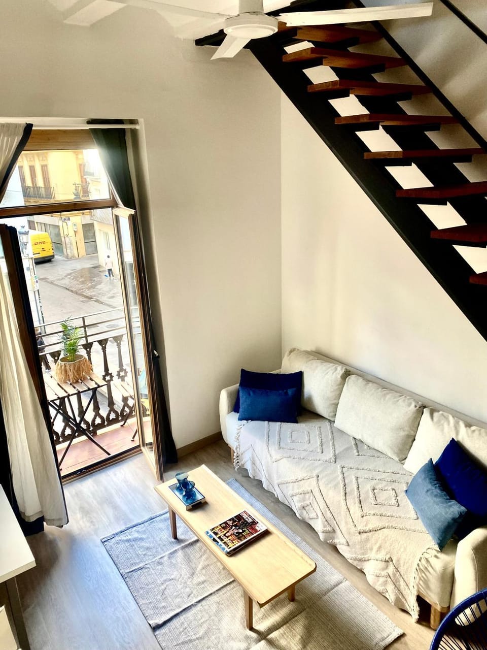 Bed, Living room, Seating area