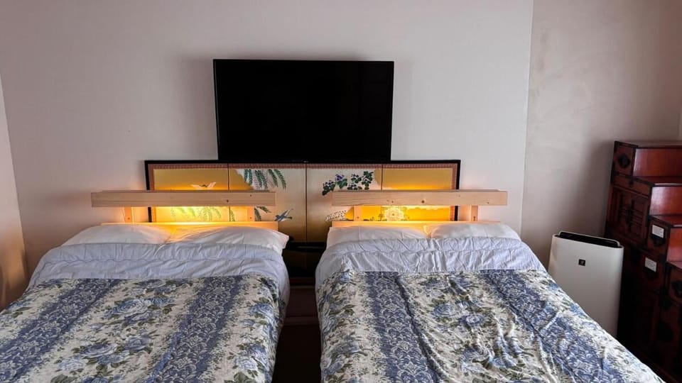 Kyoto Aya Guest House Bed and Breakfast in Kyoto