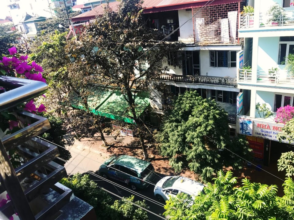 Tuan Minh Guest House Bed and Breakfast in Laos
