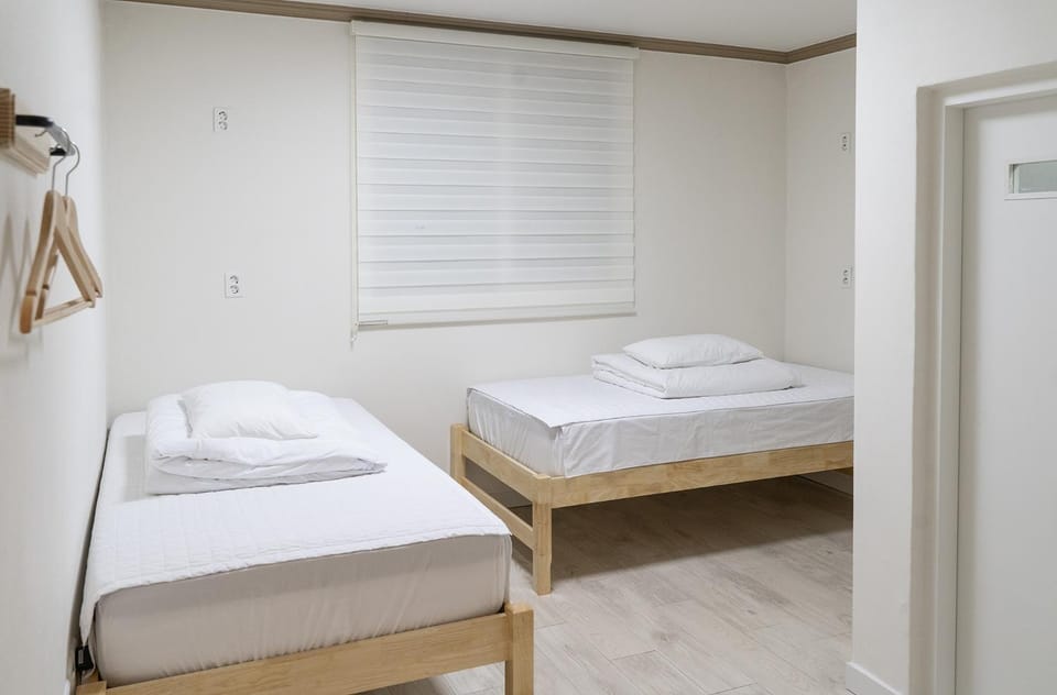 Hwarang Guesthouse Bed and Breakfast in South Korea