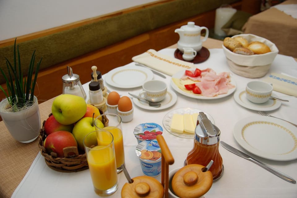 Continental breakfast