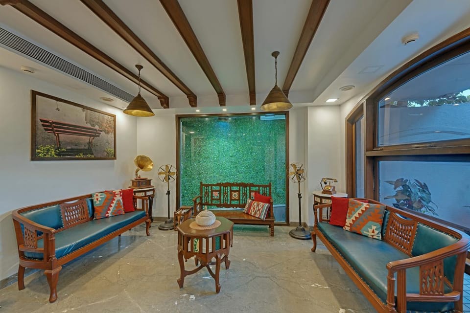 Lobby or reception, Seating area