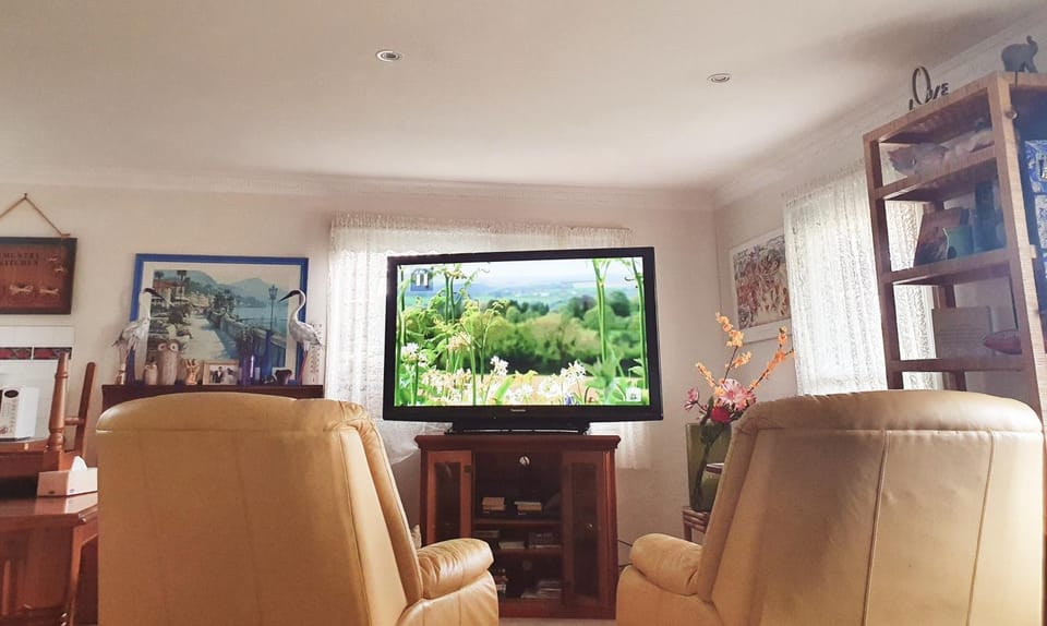 Daylesford A Very Quiet ABELIA COTTAGE BOTANICAL COTTAGE 10 min walk town House in Daylesford