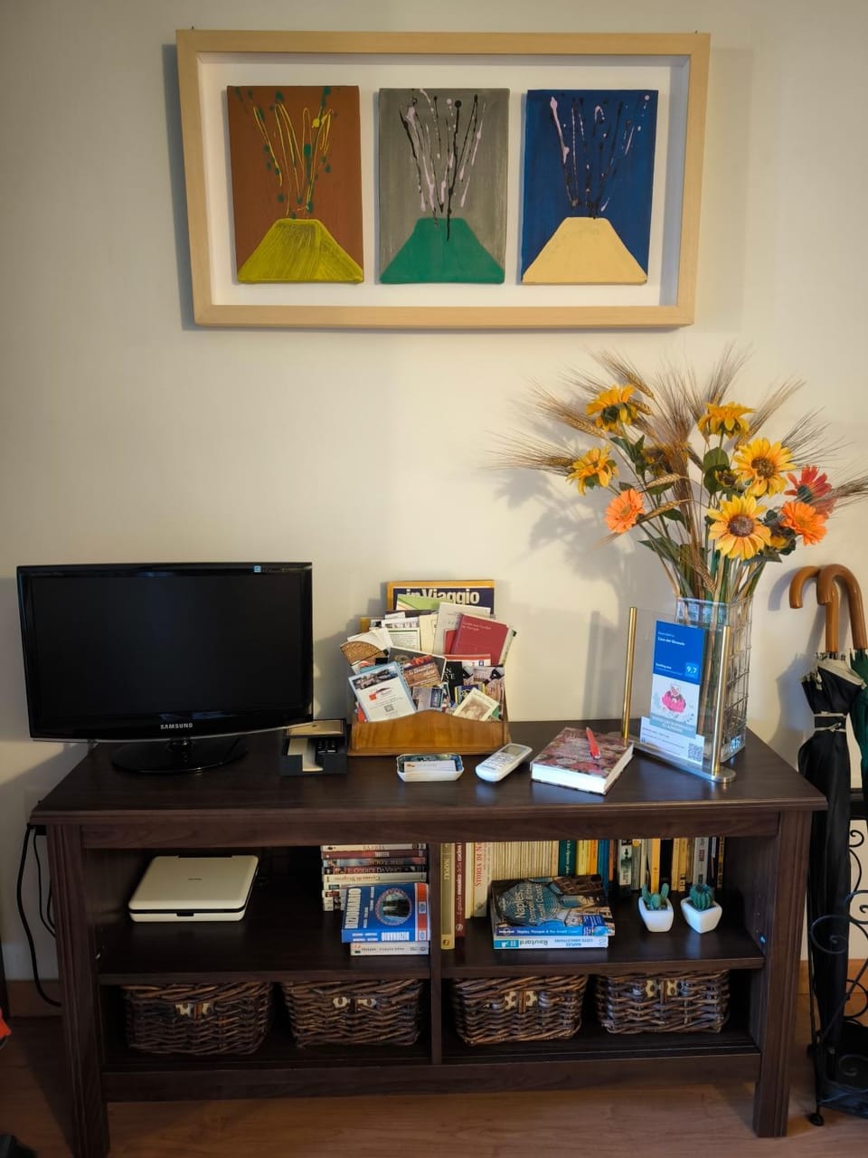 Communal lounge/ TV room, TV and multimedia, Living room