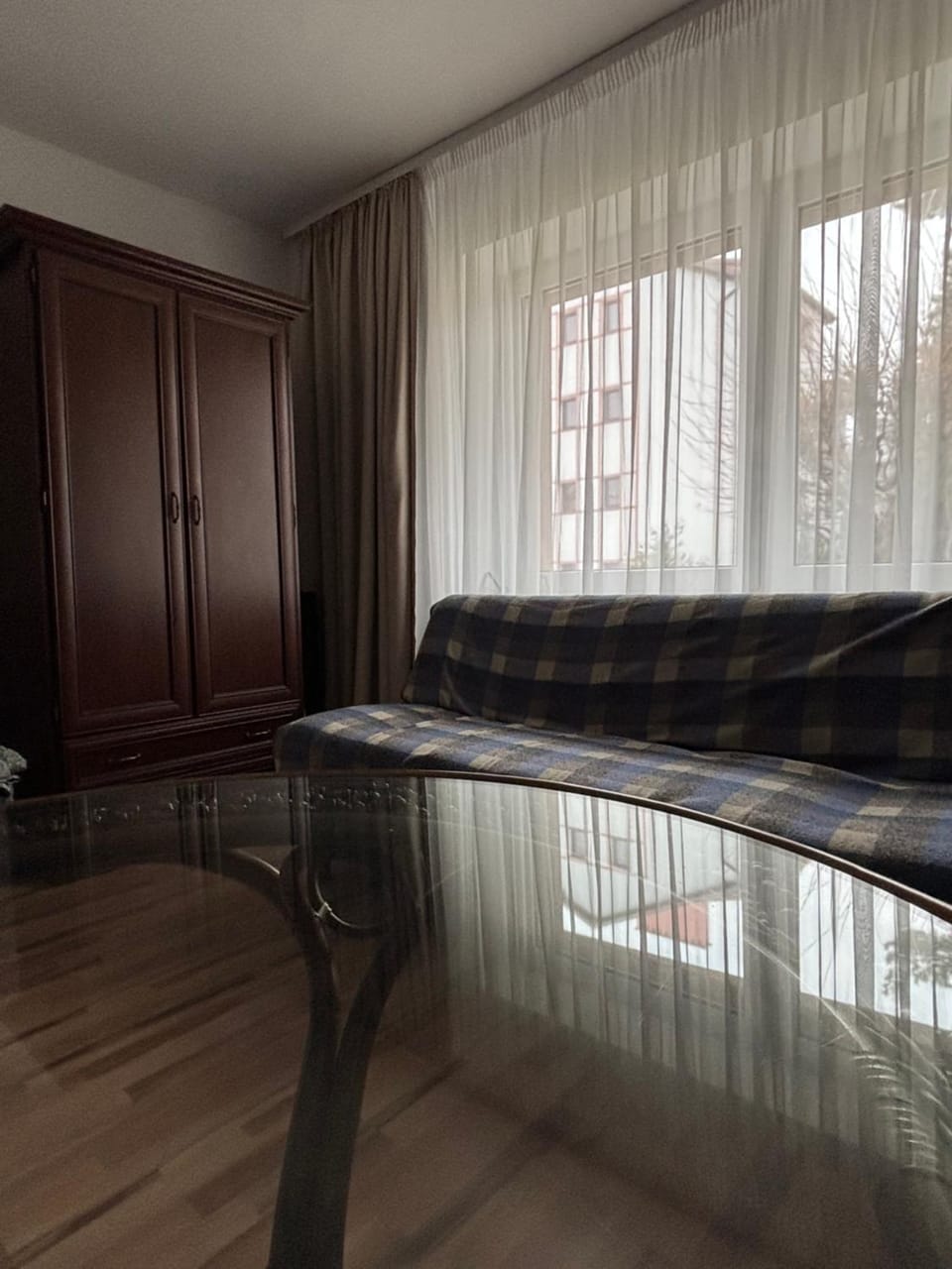 Photo of the whole room, wardrobe