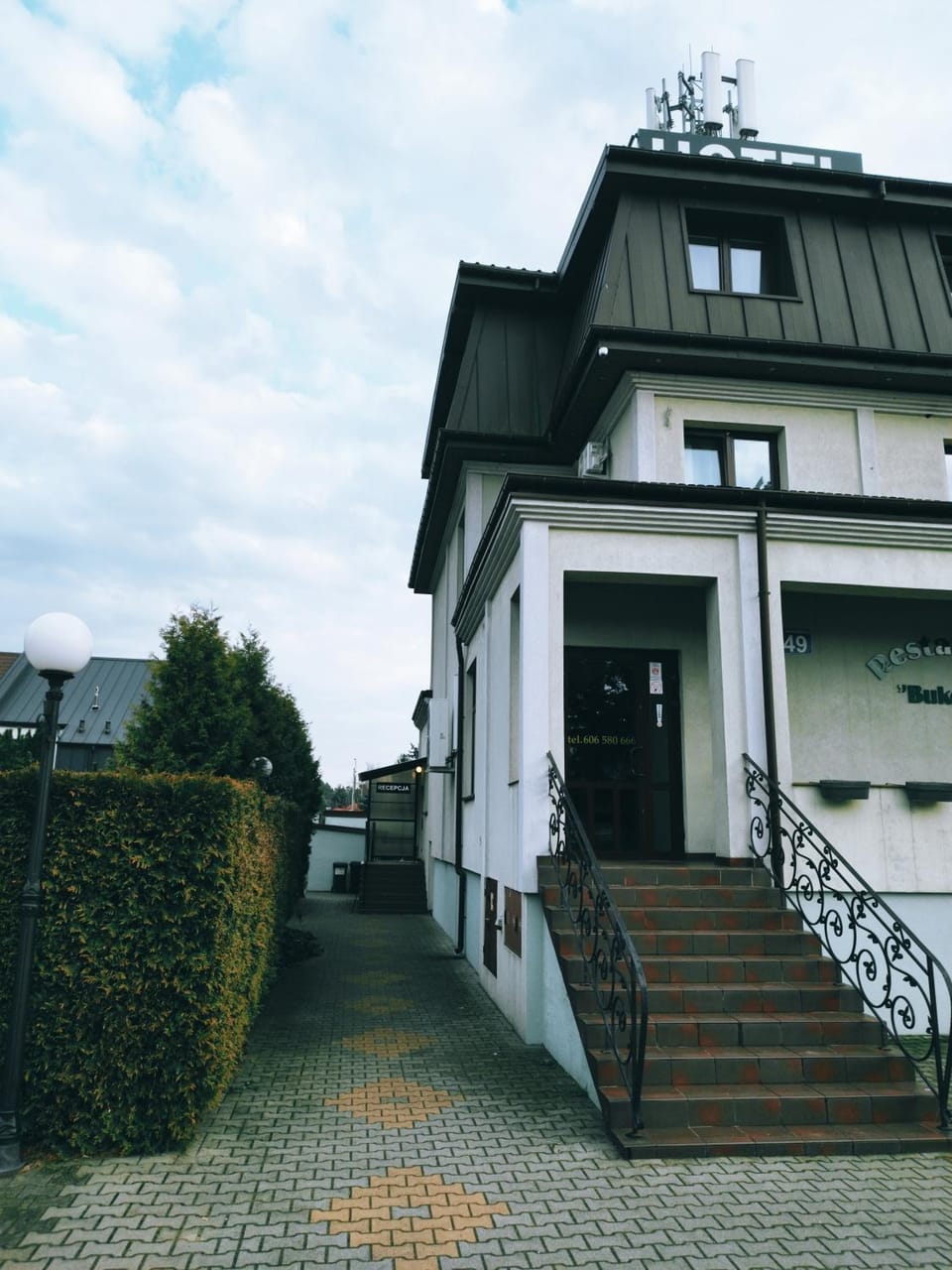 Property building, Facade/entrance