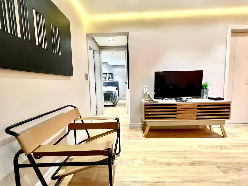 Communal lounge/ TV room, TV and multimedia, Living room