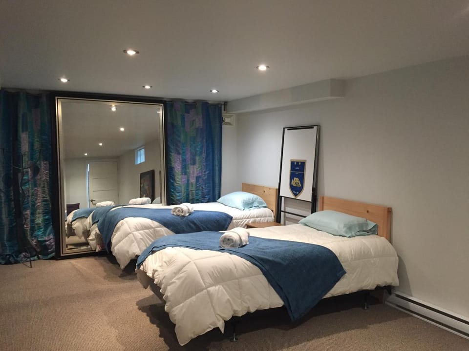 Bed, Photo of the whole room, Bedroom, Area and facilities, Family