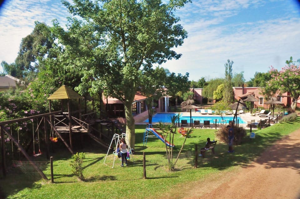 Cabañas del Ysyry Nature lodge in Colón