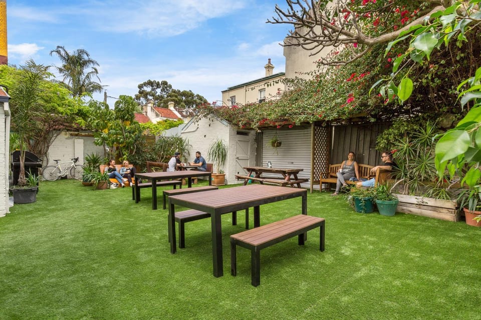 Garden, Seating area