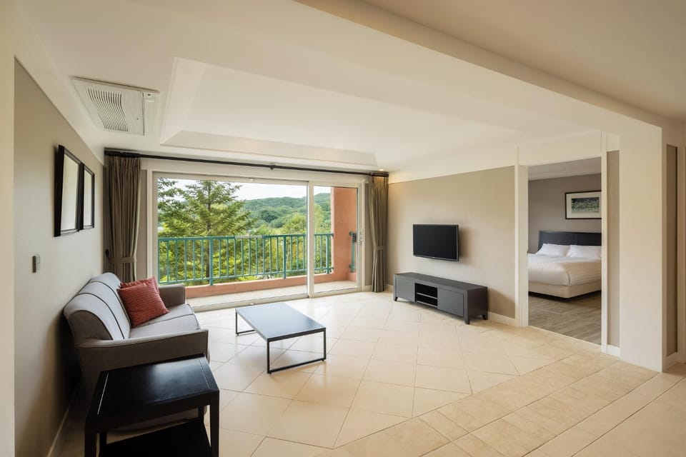 Oak Valley Resort Valley Village Resort in Gyeonggi-do