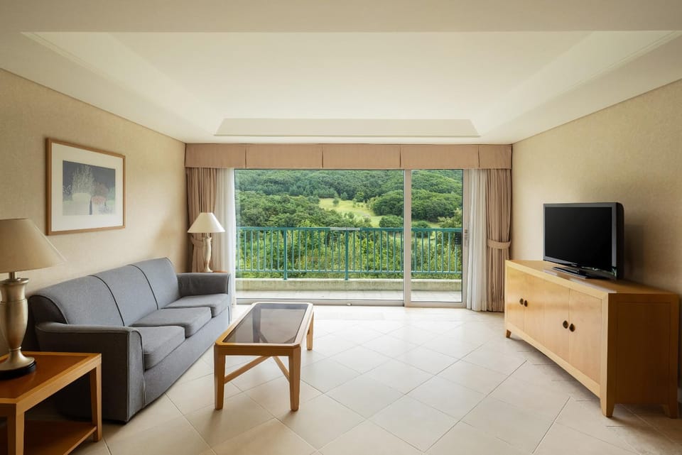 Oak Valley Resort Valley Village Resort in Gyeonggi-do