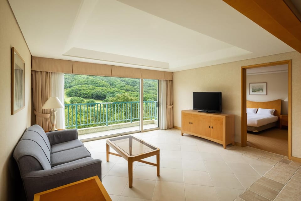 Oak Valley Resort Valley Village Resort in Gyeonggi-do