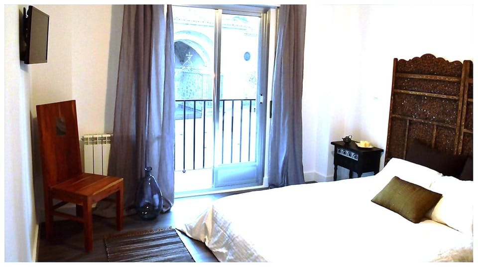 Property building, Photo of the whole room
