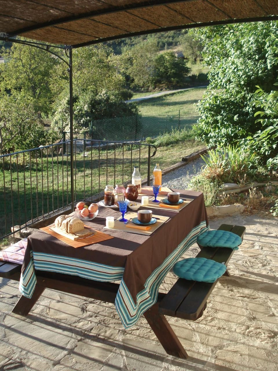 Balcony/Terrace, Continental breakfast