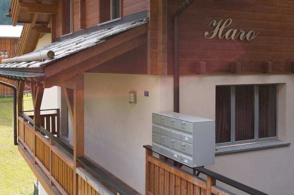 Facade/entrance, Day
