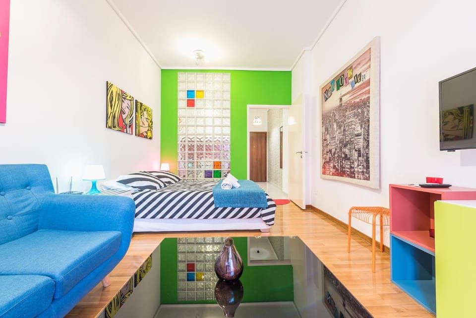 Seating area, Bedroom