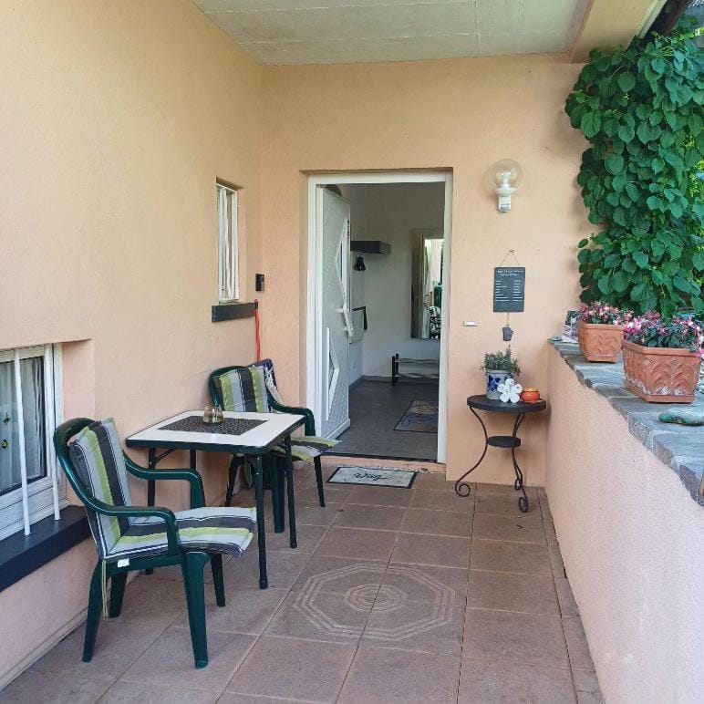 Patio, Balcony/Terrace