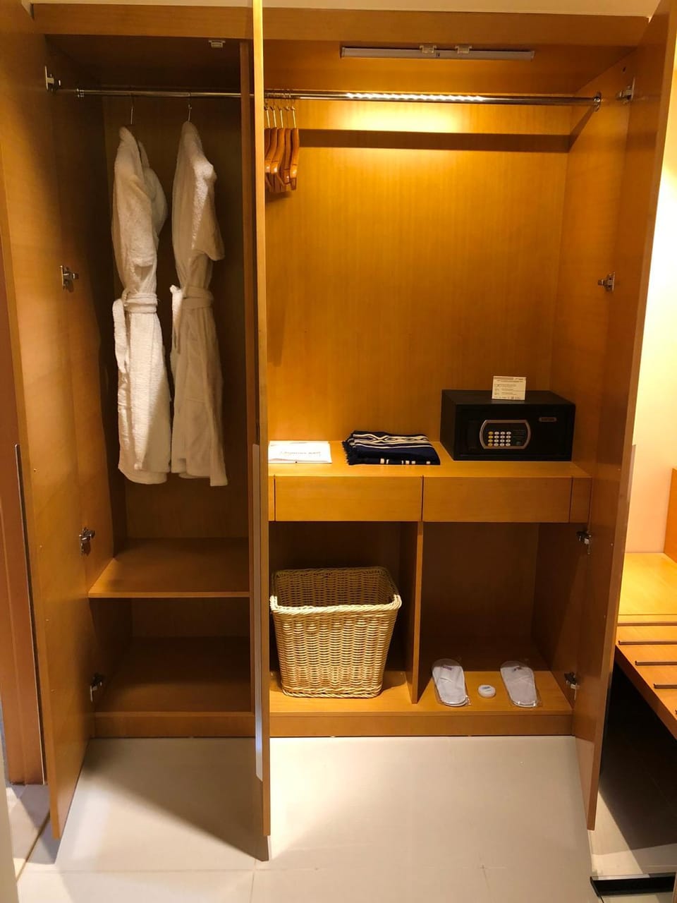 wardrobe