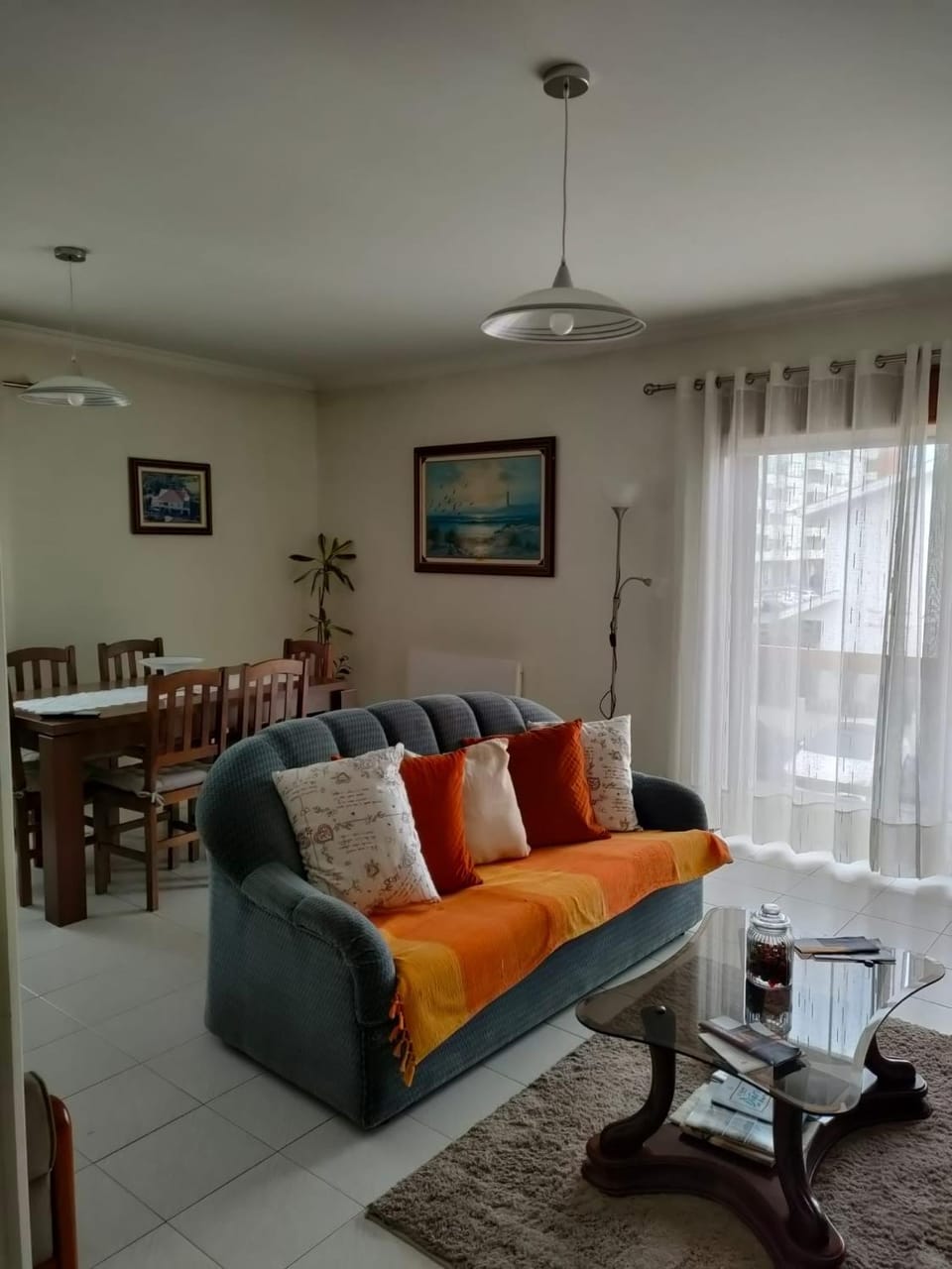 Communal lounge/ TV room