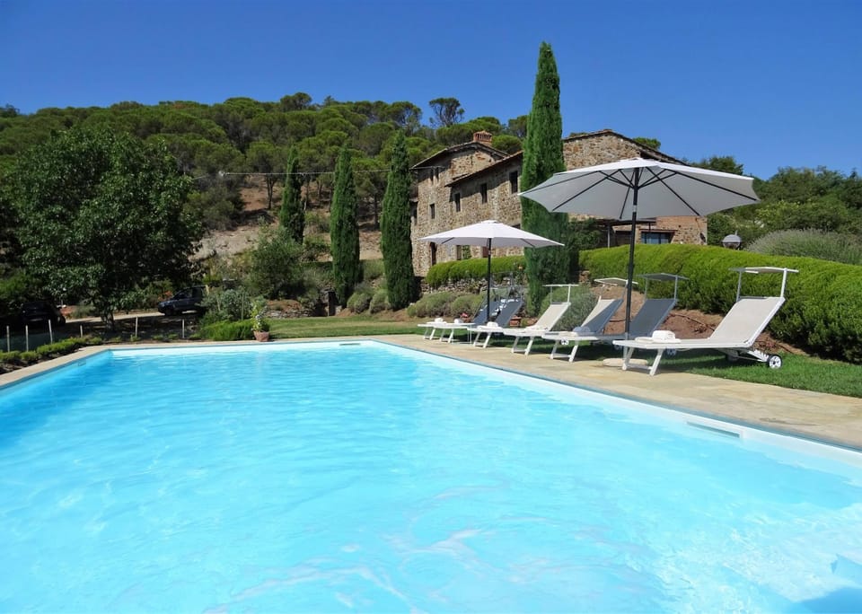 Swimming pool, Swimming pool