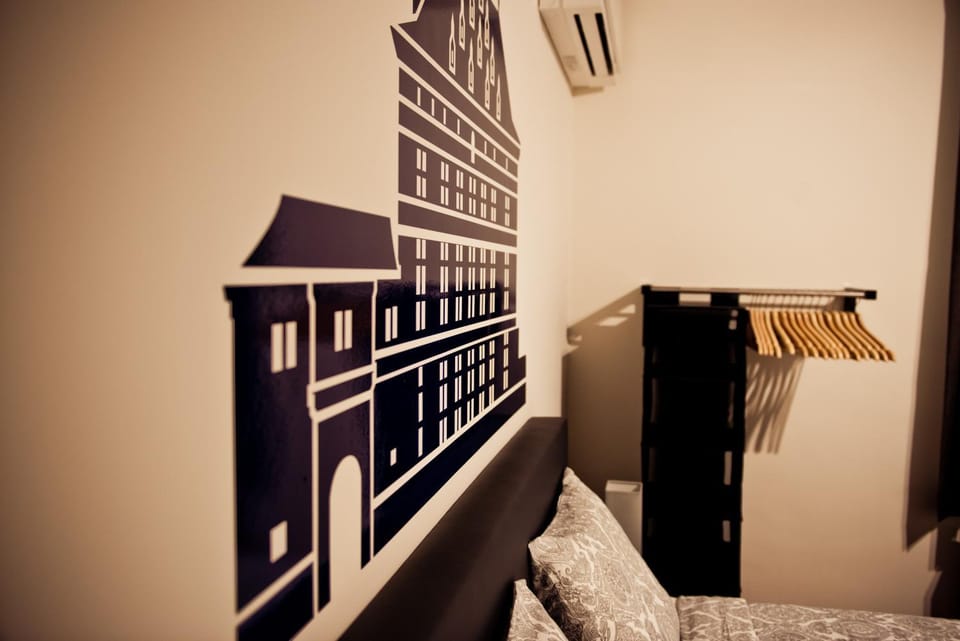 Decorative detail, Bedroom