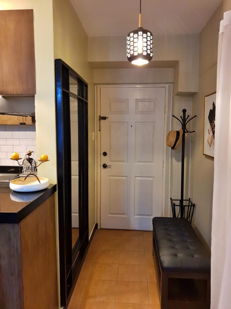 3BR Condo Near Airport Acacia Estates Taguig City Apartment in Taguig