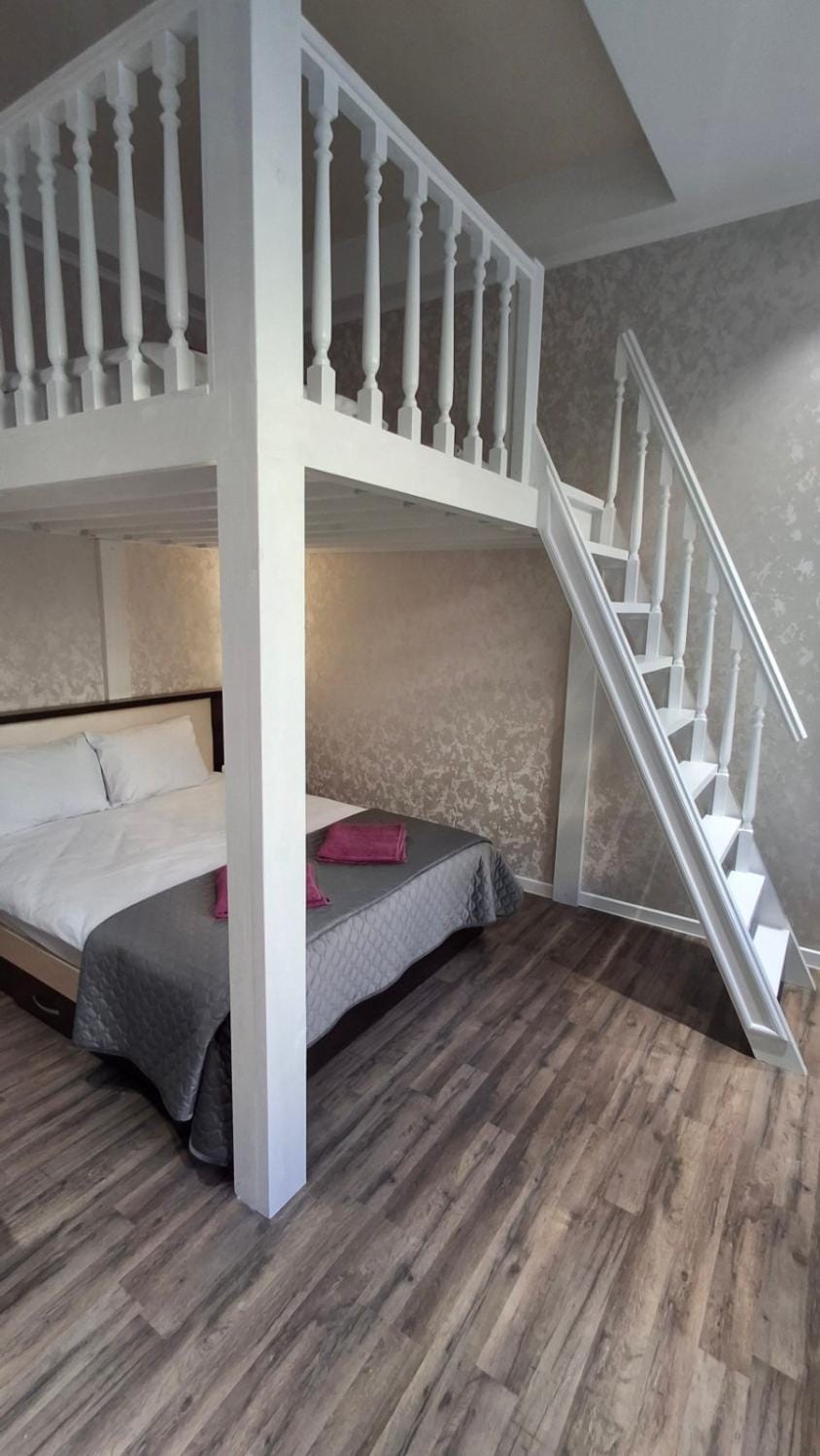 Vinnytsia City Center Guest House Apartment in Ukraine