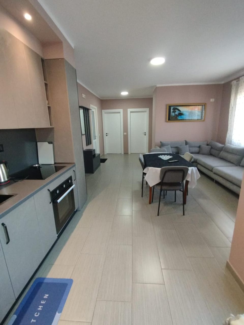TV and multimedia, Kitchen or kitchenette, Living room, Seating area, Dining area, minibar, oven, pet friendly