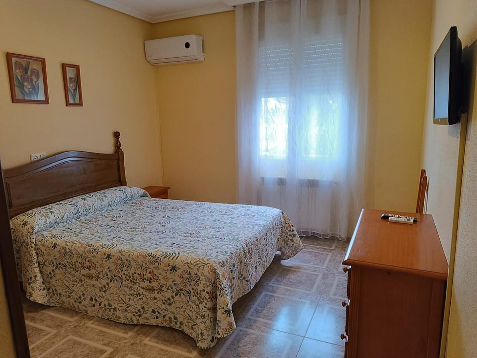 Hostal Ávila Bed and Breakfast in Community of Madrid